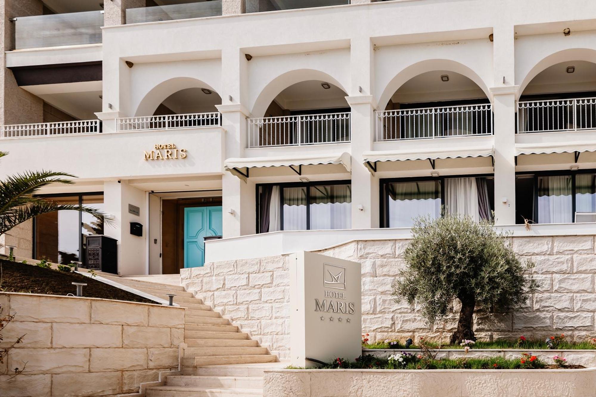 Hotel Maris Улцинь Экстерьер фото